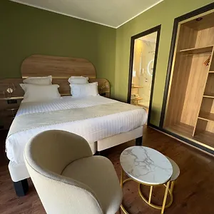 Cit'hotel Le Chris'tel Et Restaurant Le Puy-en-Velay